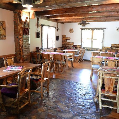 Motel Nacionalni Restoran Ognjiste Koruge Extérieur photo
